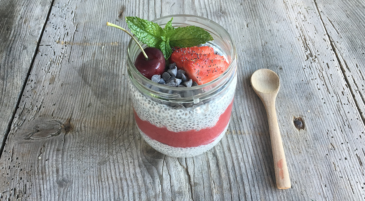 Pudding graines de chia fruits rouges