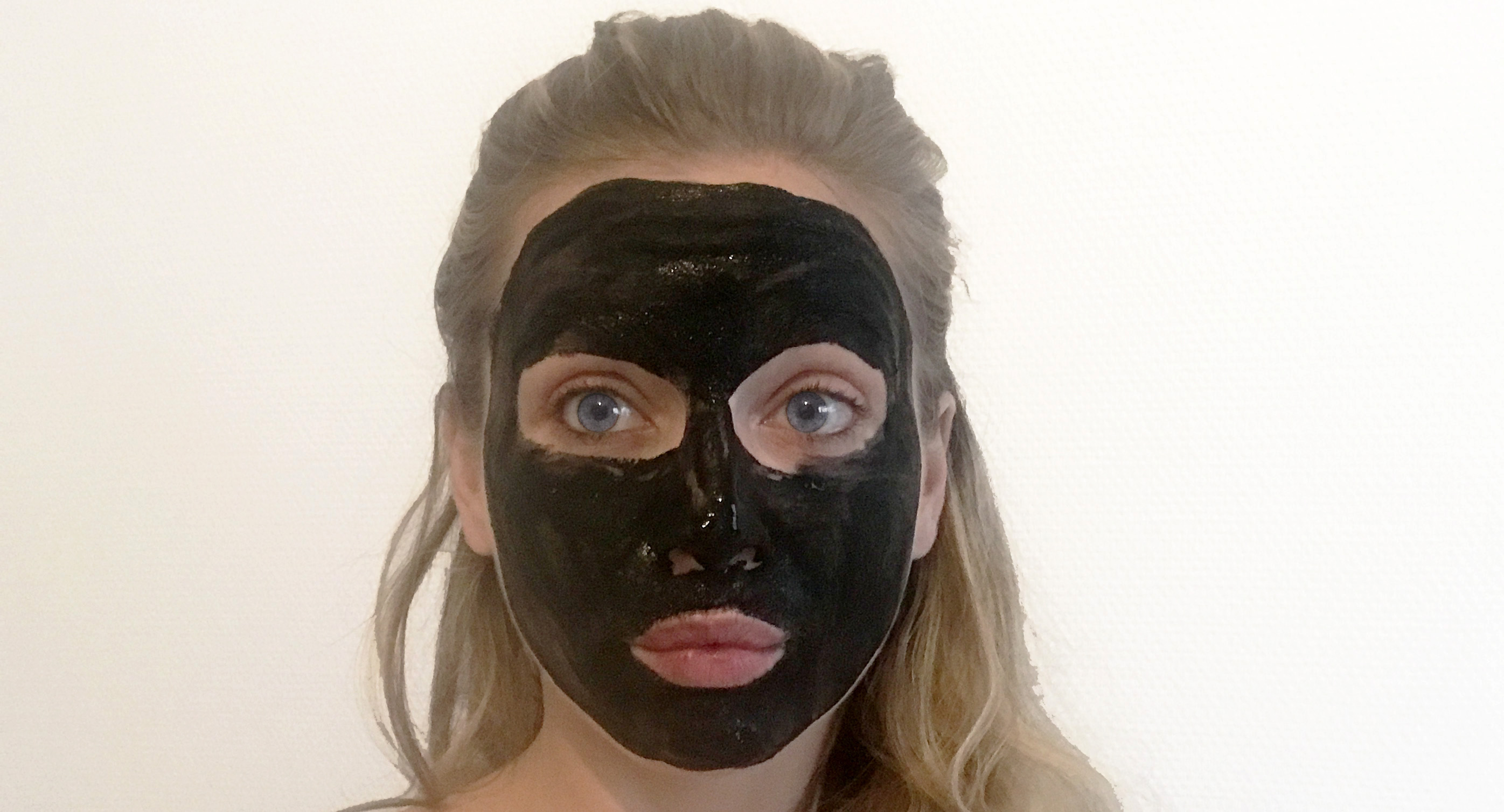 masque-charbon